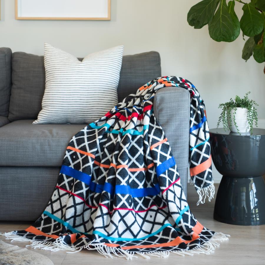 Xhosa Heritage Throw Wrap – Aranda